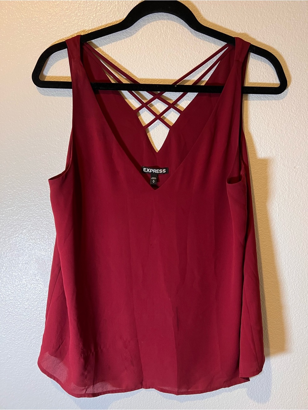 ❤️ Express strap v neck Burgundy Tank